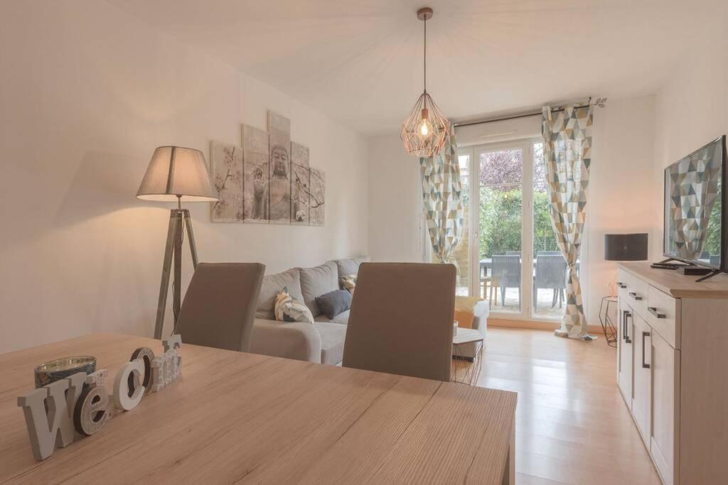 Garden Apartment Next To Disneyland Bussy-Saint-Georges Dış mekan fotoğraf