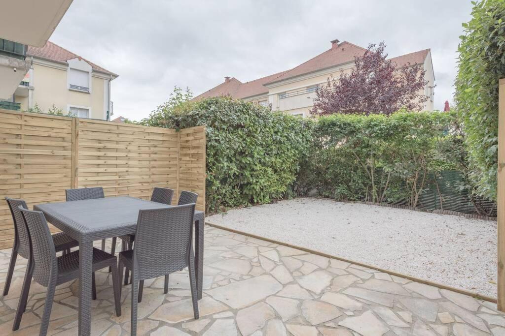 Garden Apartment Next To Disneyland Bussy-Saint-Georges Dış mekan fotoğraf